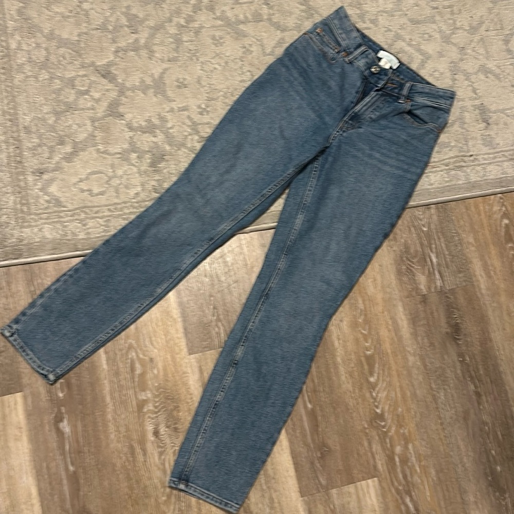 H&M denim jeans size US 2